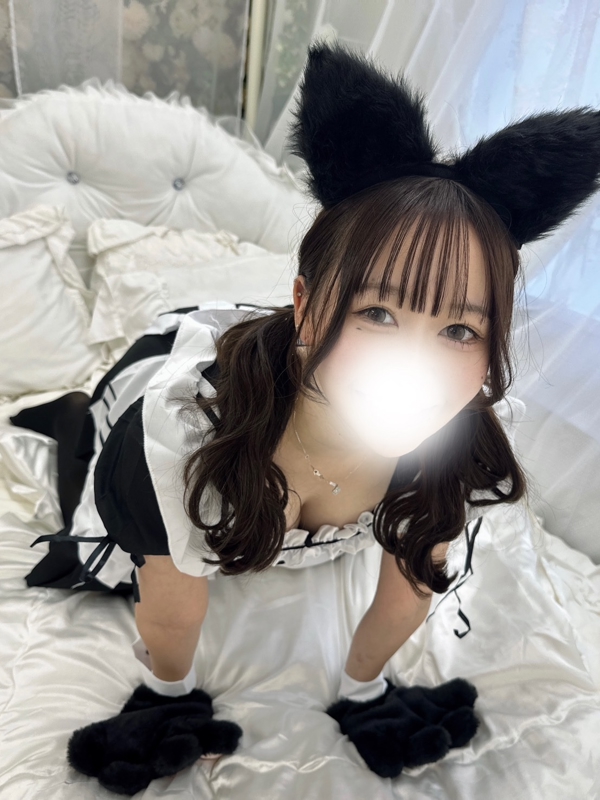 ひなこの画像